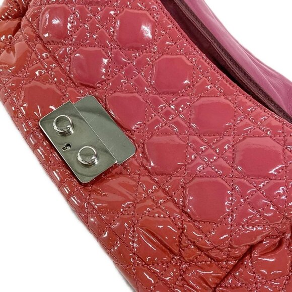 DIOR/ChristianDior Cannage Stitch - Pink Patent Leather Shoulder Bag 690-050825 - Picture 9 of 14